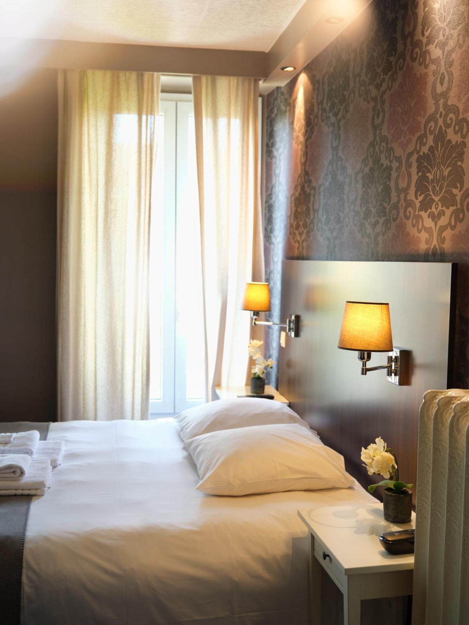 Hotel Les Negociants Valence  Kültér fotó