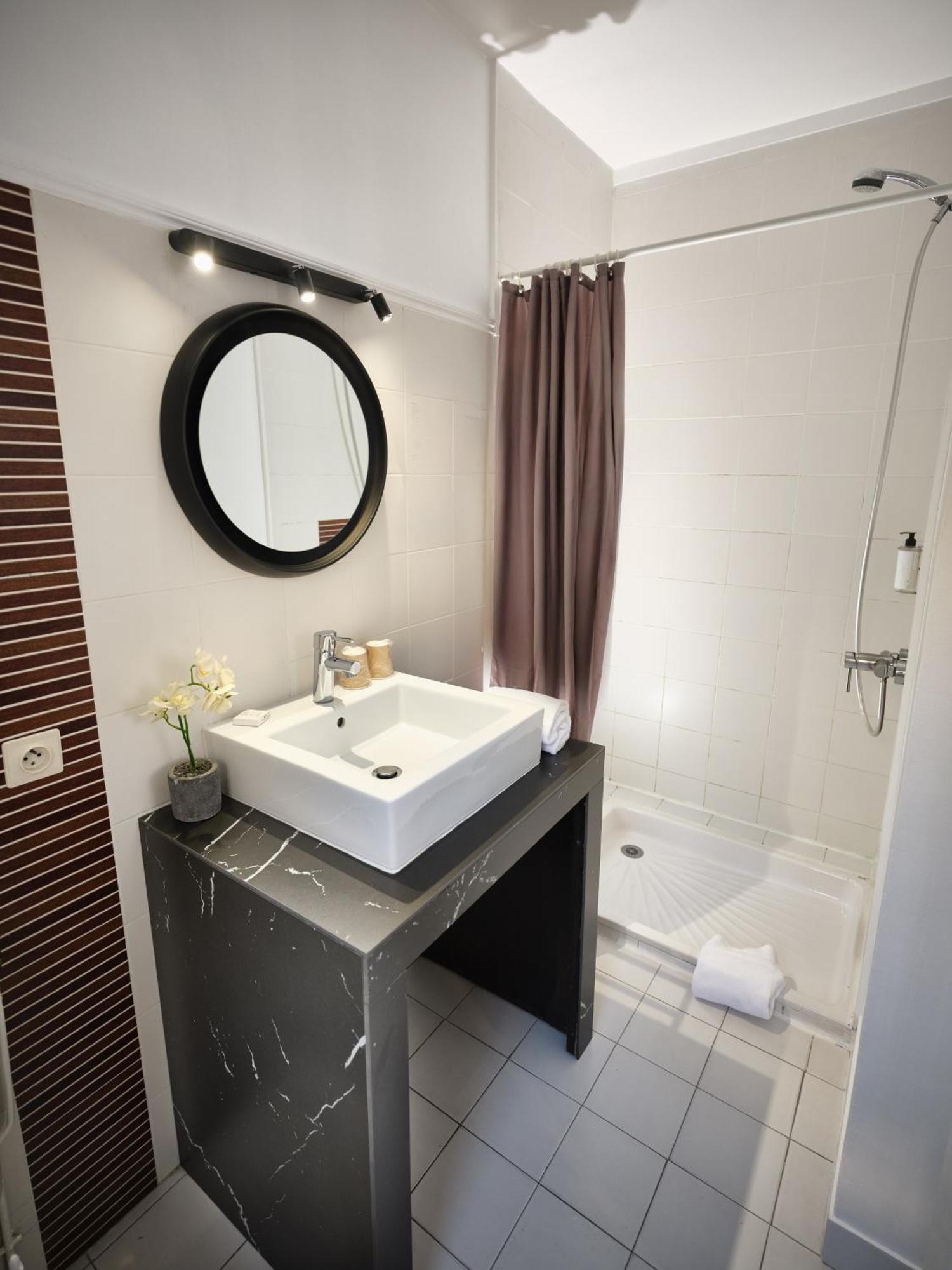 Hotel Les Negociants Valence  Kültér fotó